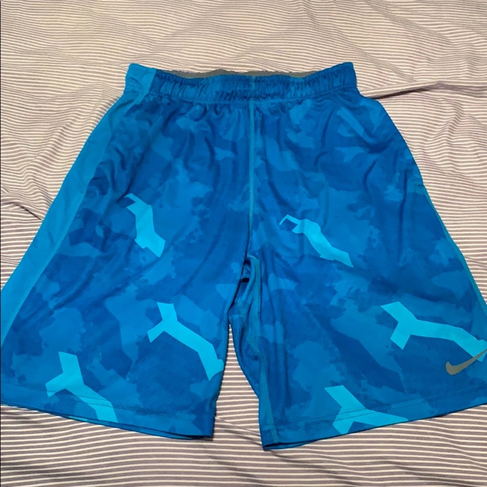 Nike basketball short
